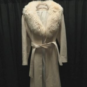 Vintage, Ivory, 70s wool coat, fur collar